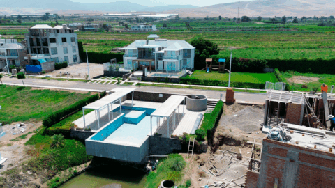 LAGUNA-VISTA-PISCINA-Y-CASA-2